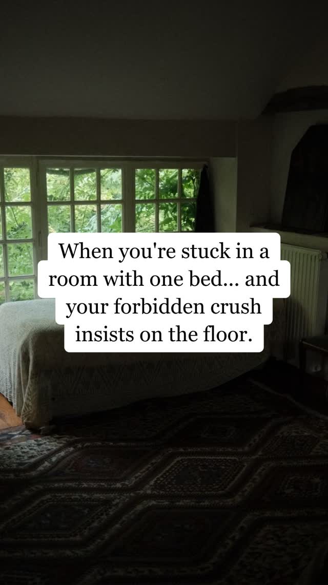 him insisting on the floor 😫 but we all know how this ends. Highland Treasure, you have my heart. #forbiddenromance #enemiestolovers #forcedproximity #protectivehero #touchheranddie #bookstagram #bookrecommendations #romancebooks #angstyromance #historicalromance